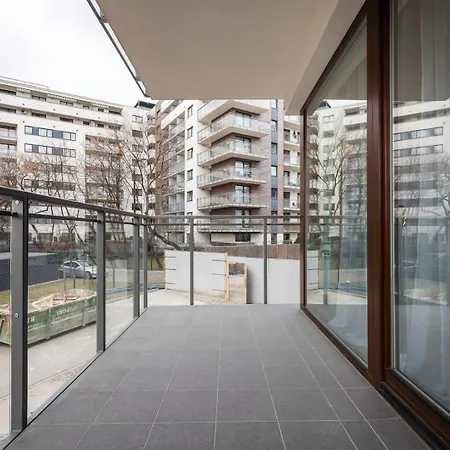 Modern Burakowska By Renters